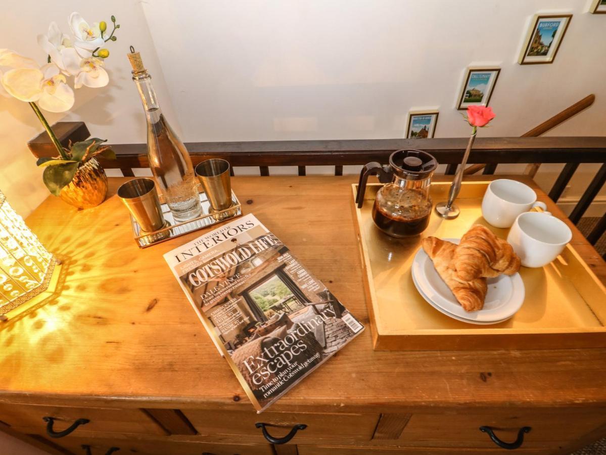 The Cheese Room Moreton-in-Marsh Экстерьер фото