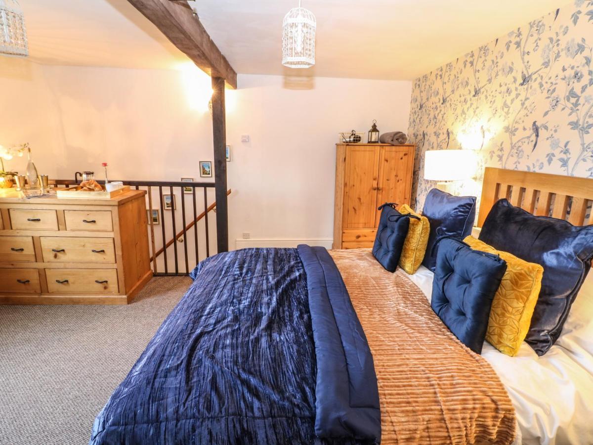 The Cheese Room Moreton-in-Marsh Экстерьер фото